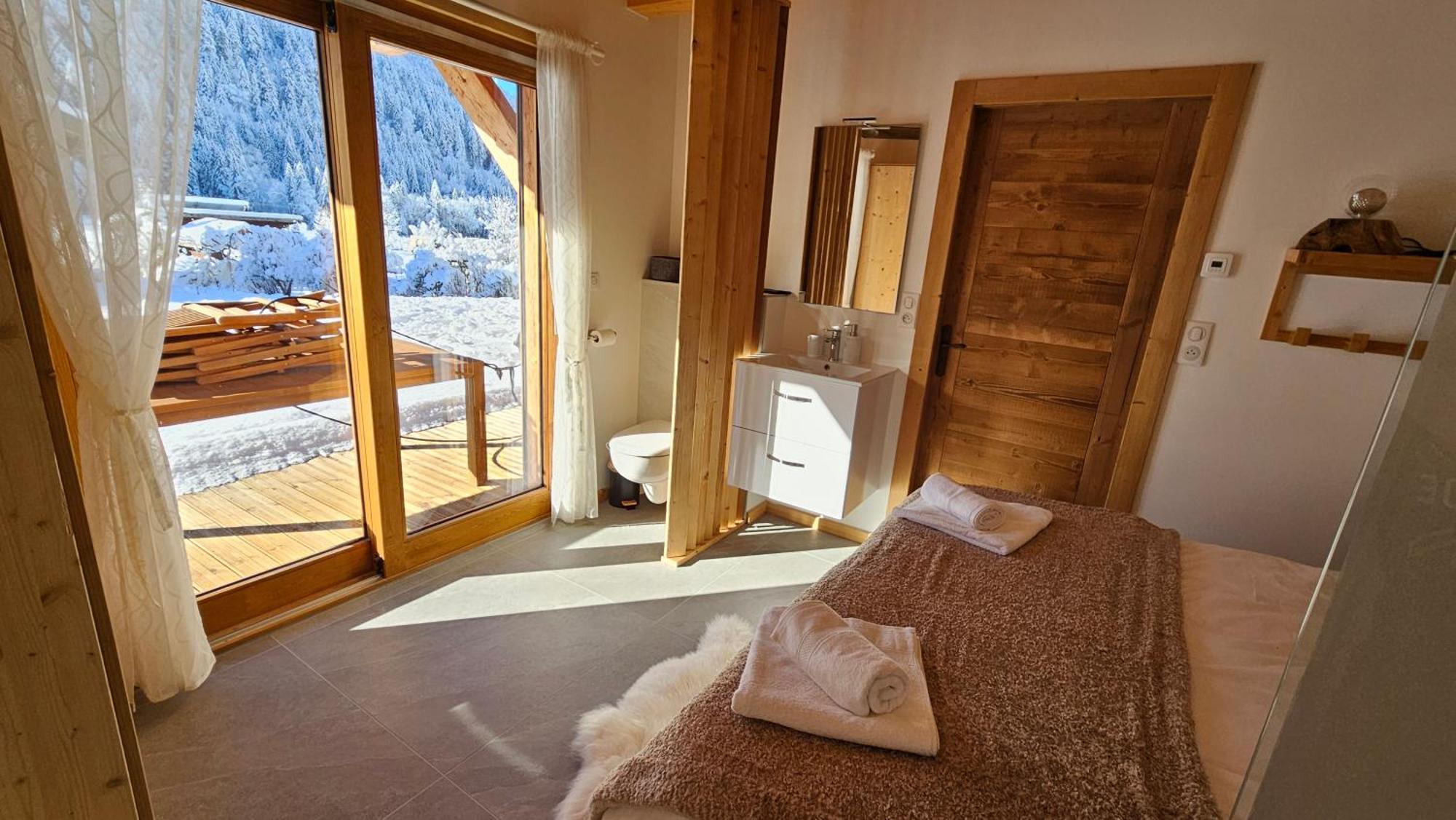 Demi-Chalet Vadel La Panthiaz 15 Pers 5 Chambres Abondance Exterior foto